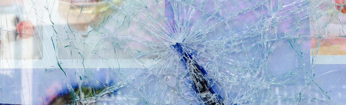 Window Broken Glass Repair in Lakeside, FL